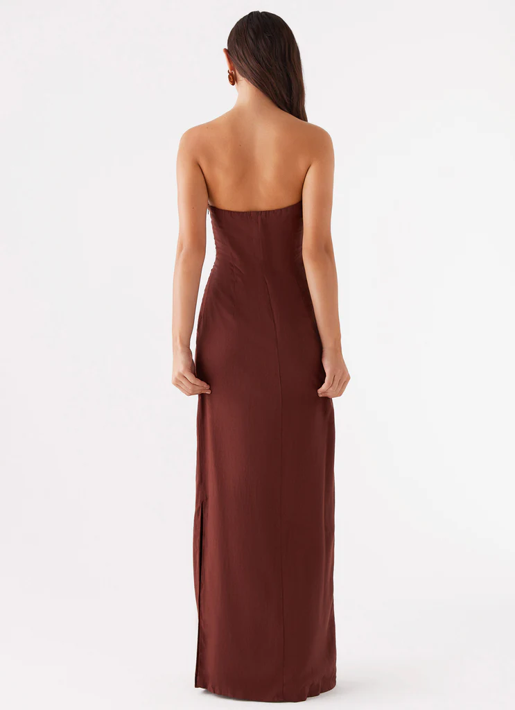Robe maxi sans bretelles Esra – Chocolat Robe maxi sans bretelles Esra - Chocolat