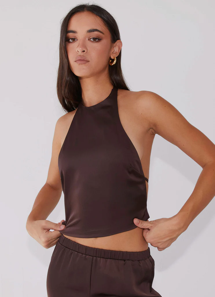 Haut à bretelles en satin Bree - Marron