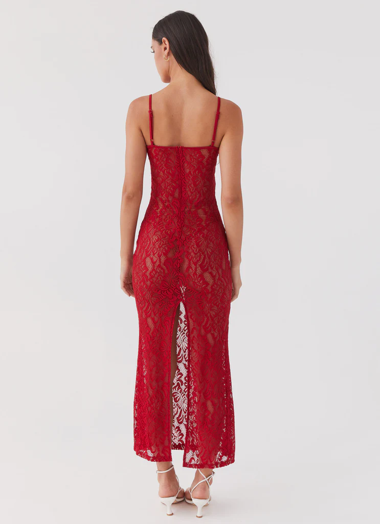 Robe maxi en dentelle Leona - Rose rouge