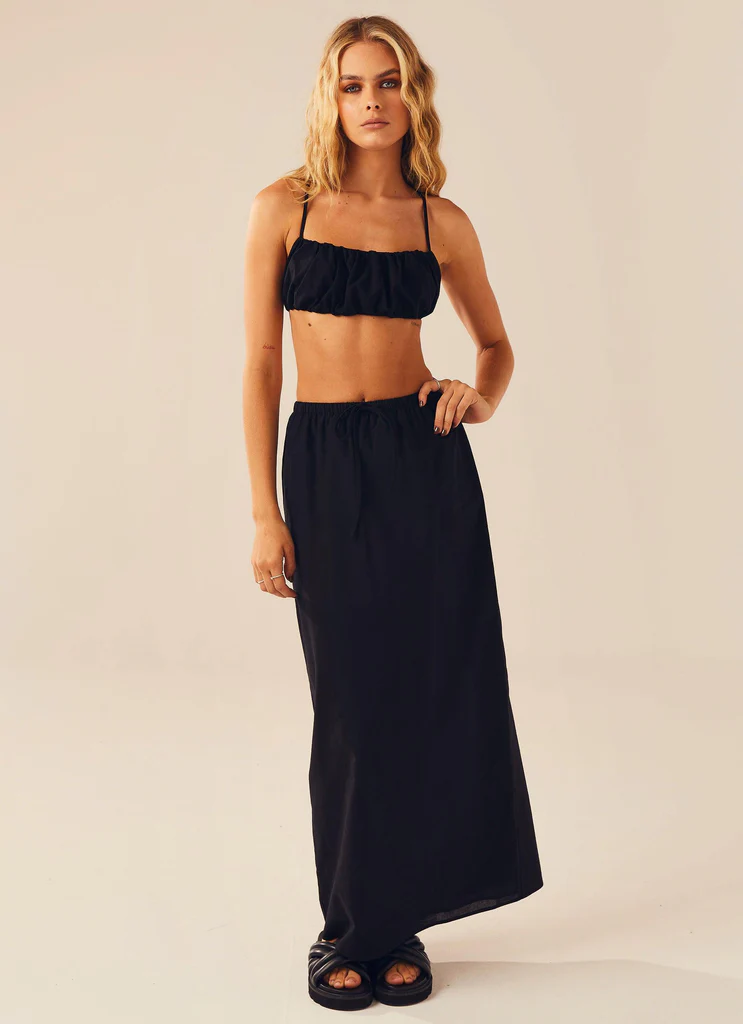 Crop Top Made For Vacation - Noir