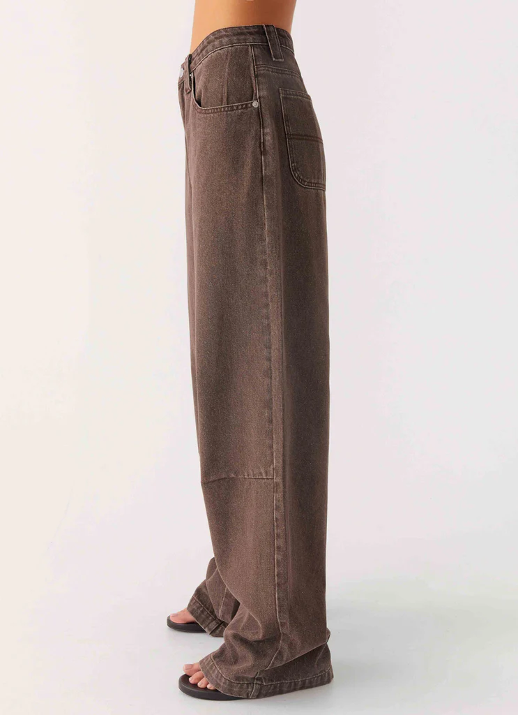 Jean Denim Midwestern à Taille Basse – Lavage Clair Chocolat Jean Denim Midwestern à Taille Basse - Lavage Clair Chocolat