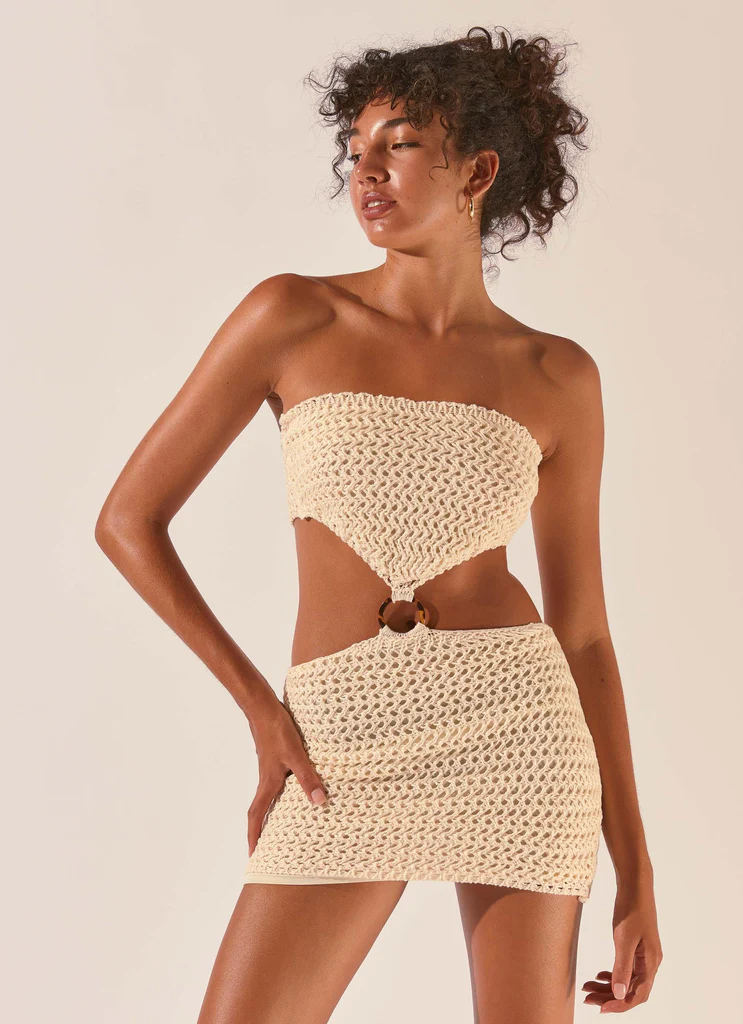 Robe mini à dentelle Balmy Nights - Coquillage