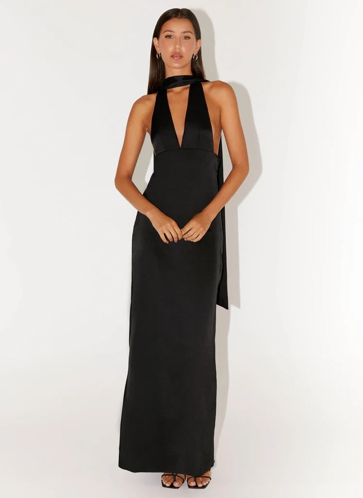 Robe maxi à bretelles en satin Alicia - Noir
