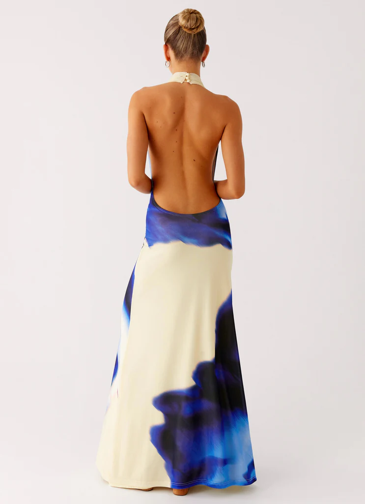 Only A Feeling Robe Maxi Collier en V – Floral Héritage Only A Feeling Robe Maxi Collier en V - Floral Héritage
