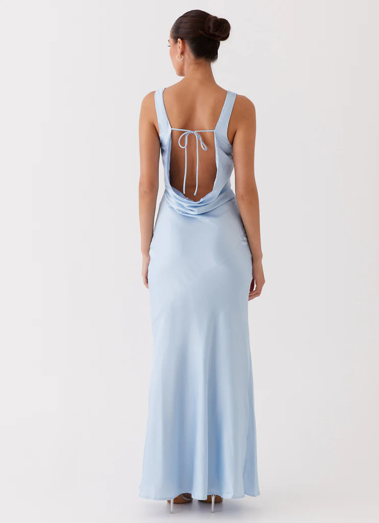 Robe Maxi Satin Be Mine – Bleu Robe Maxi Satin Be Mine - Bleu