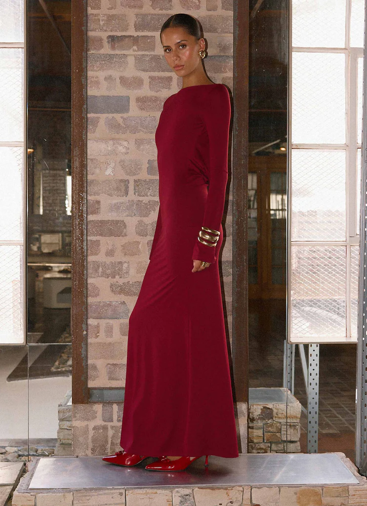 Robe maxi à manches longues Elmont - Cerise foncé