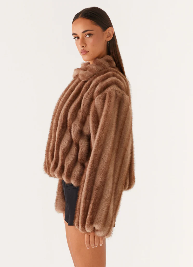 Veste en fausse fourrure Naylor - Marron