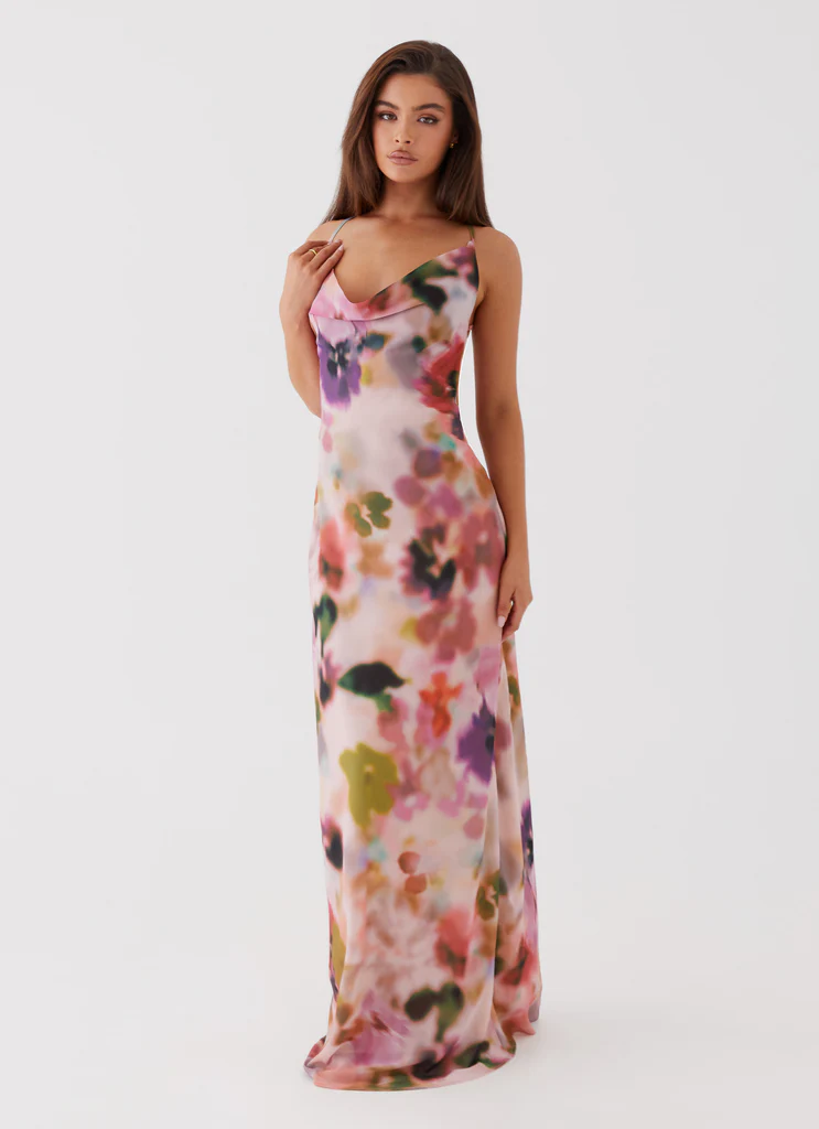 Robe Maxi à capuche Abigail - Mystic Meadow