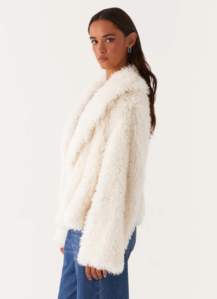 Manteau en fourrure oversize Denver – Ivoire Manteau en fourrure oversize Denver - Ivoire