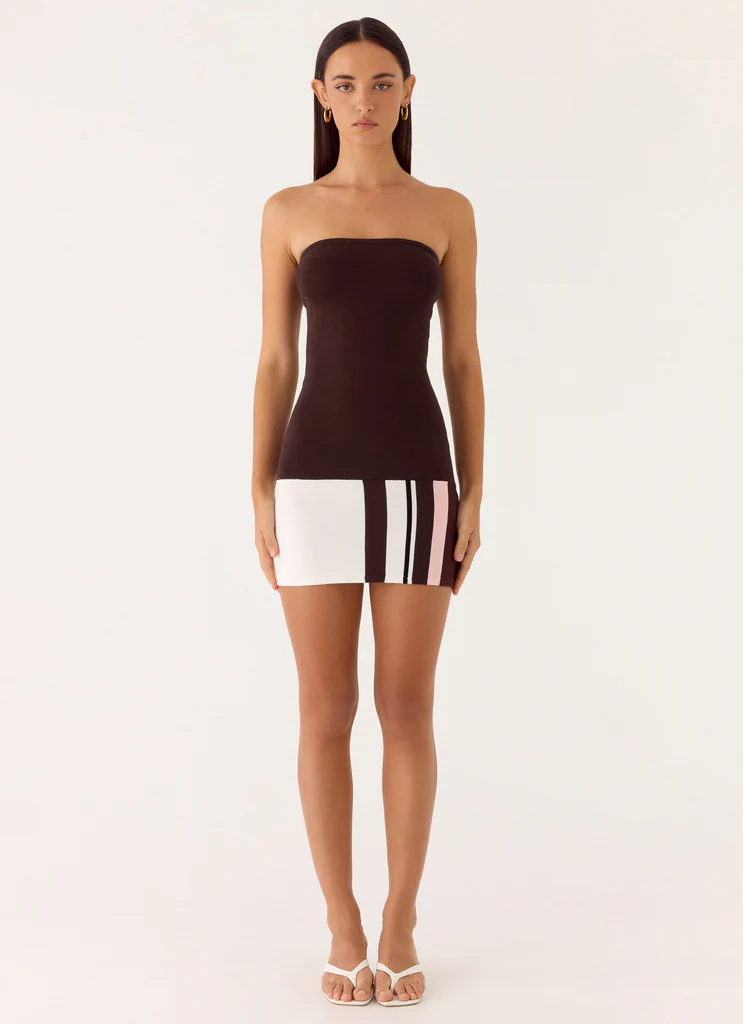 Robe mini tricot à lignes droites – Chocolat Robe mini tricot à lignes droites - Chocolat