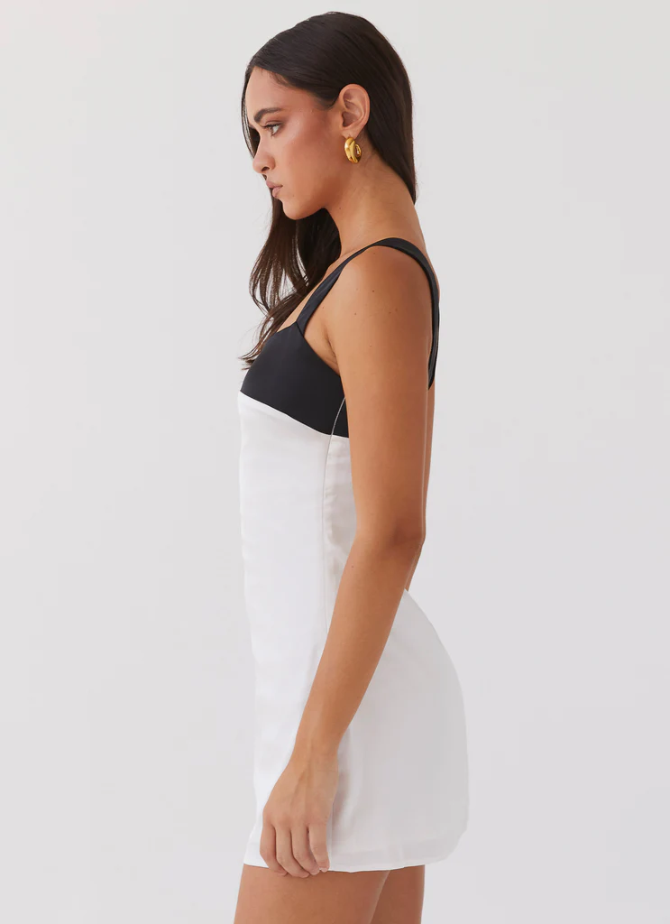 Robe Mini en Satin Odette - Noir Perle