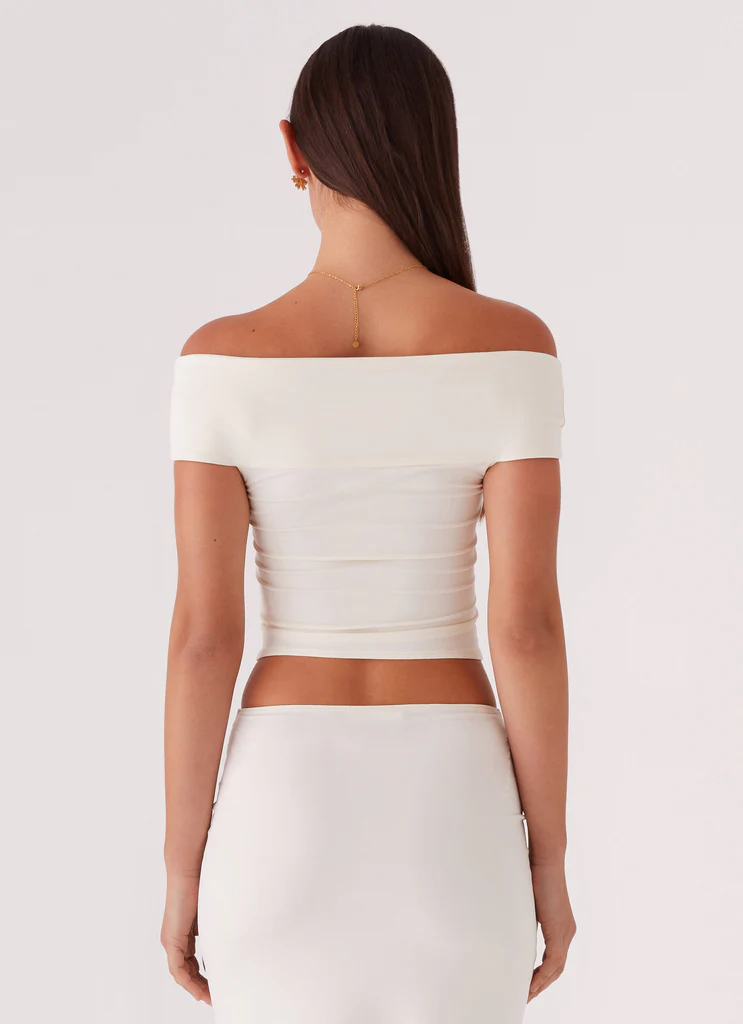 Trixie Twist Off Shoulder Top - Ivoire