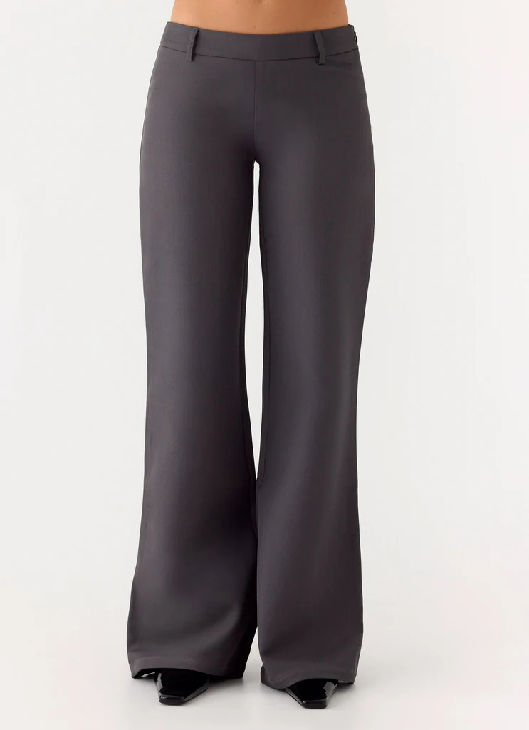 Pantalons à taille basse Hot as Ice - Gris