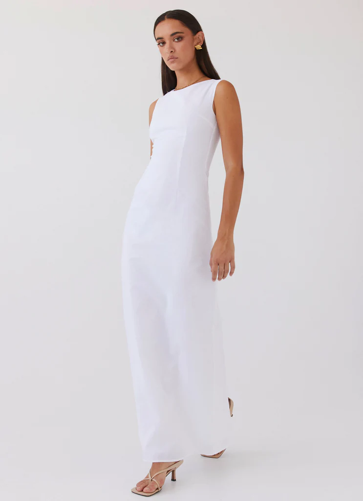 Robe Maxi à Col Montant Eloise – Blanc Robe Maxi à Col Montant Eloise - Blanc