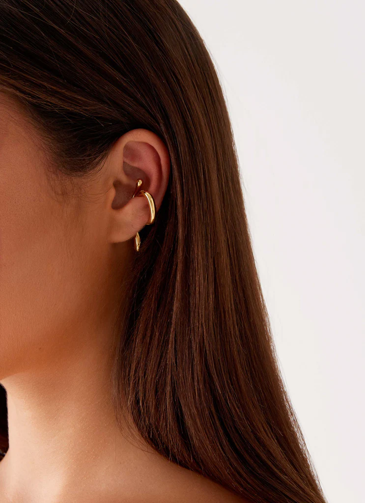 Britti Ear Cuff – Or Britti Ear Cuff - Or