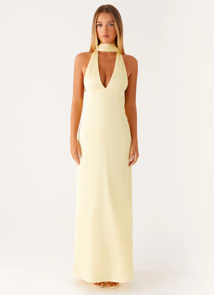 Robe maxi à bretelles en satin Alicia - Jaune