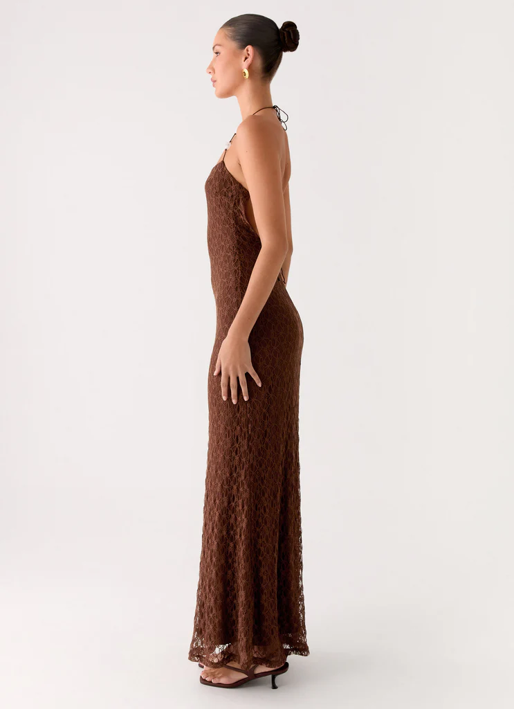 Robe maxi en dentelle Promise Me - Chocolat